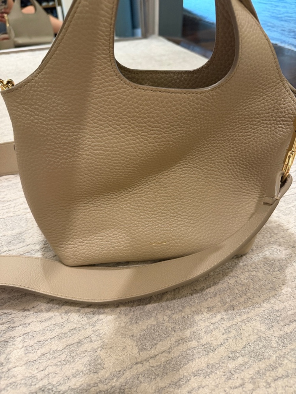 Cuyana Pebbled Leather Tote in Light Taupe - Picture 3 of 5